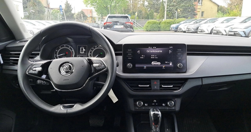 Skoda Kamiq cena 97900 przebieg: 14085, rok produkcji 2022 z Zwoleń małe 154